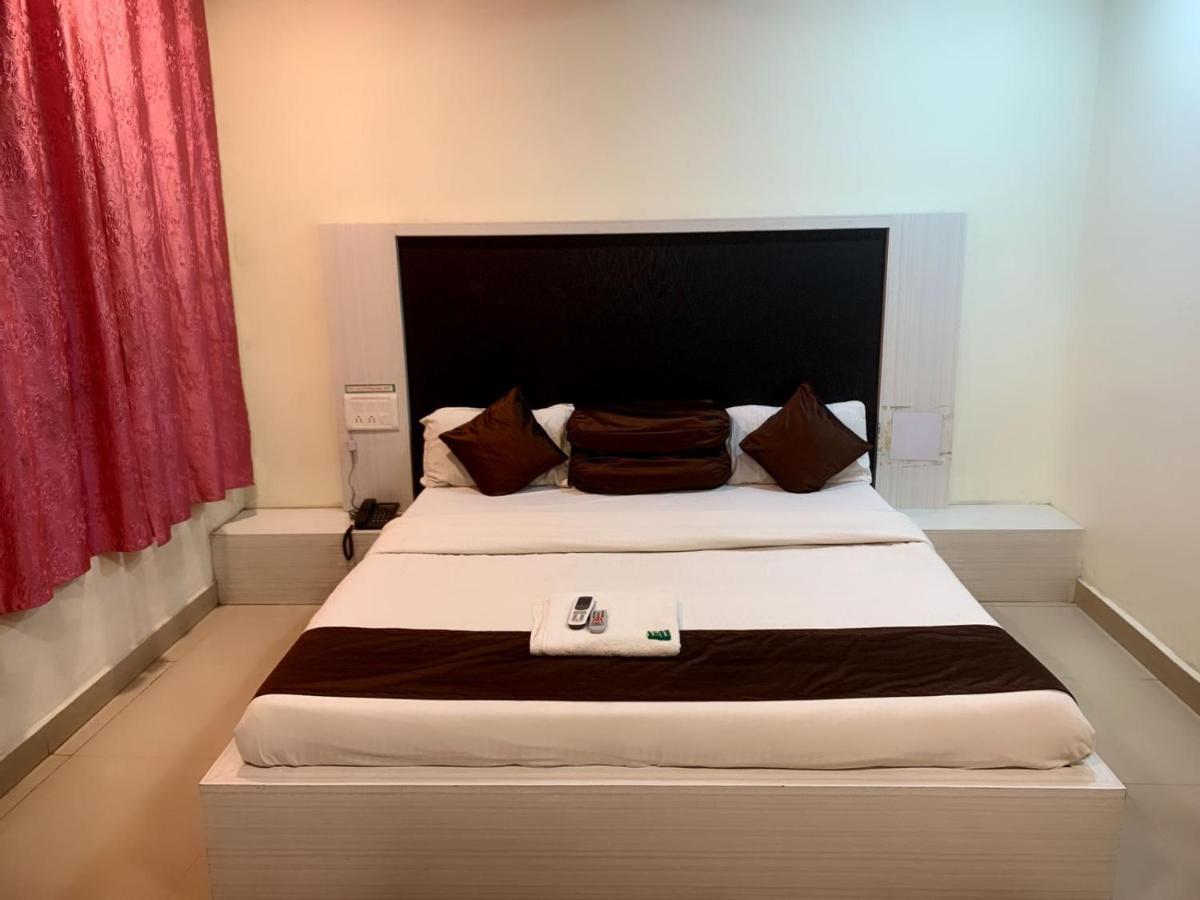 Hotel Payal & Restaurent Pachmarhī Dış mekan fotoğraf