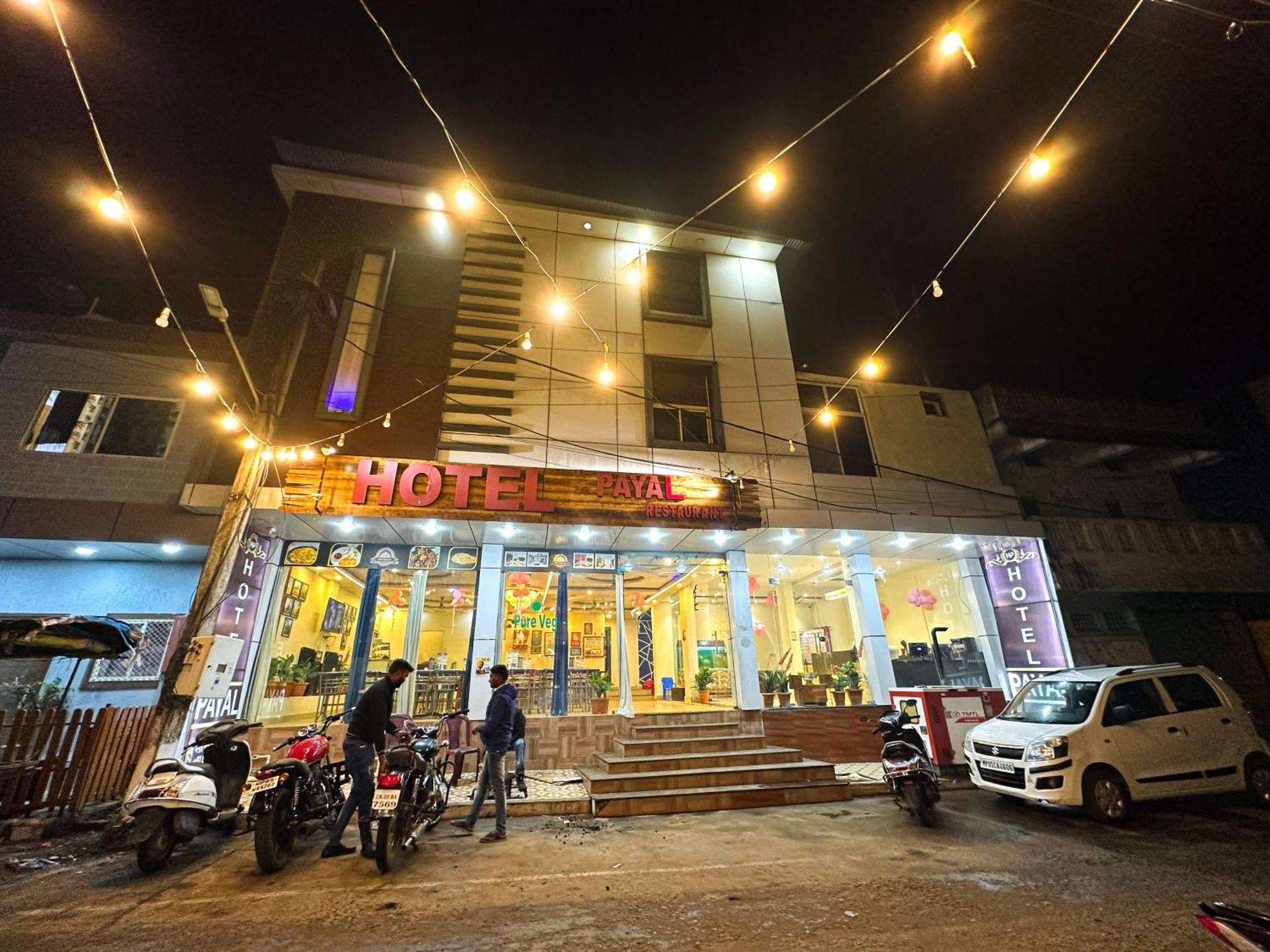 Hotel Payal & Restaurent Pachmarhī Dış mekan fotoğraf